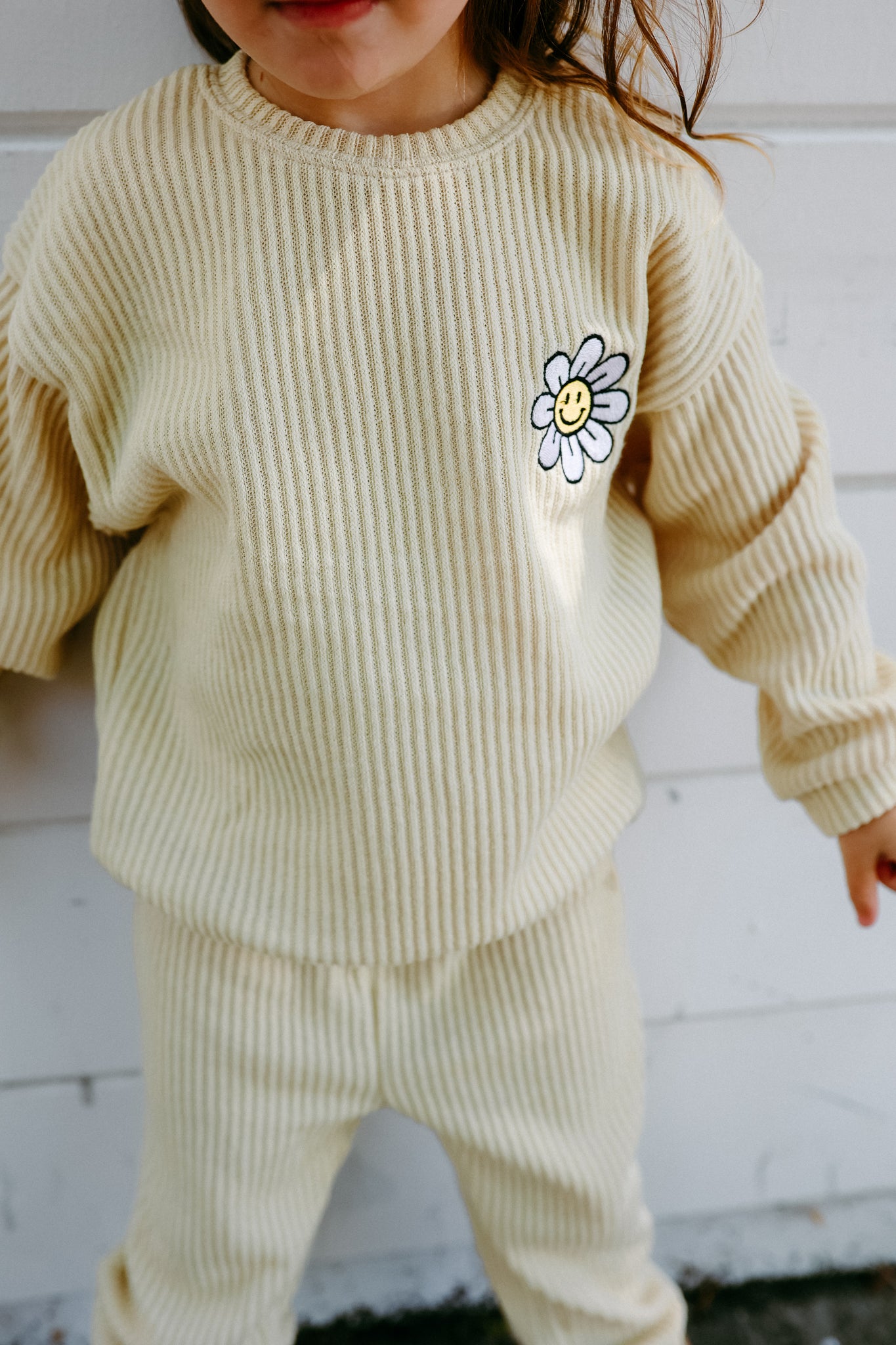 Embroidered Daisy Simple Ribbed Set