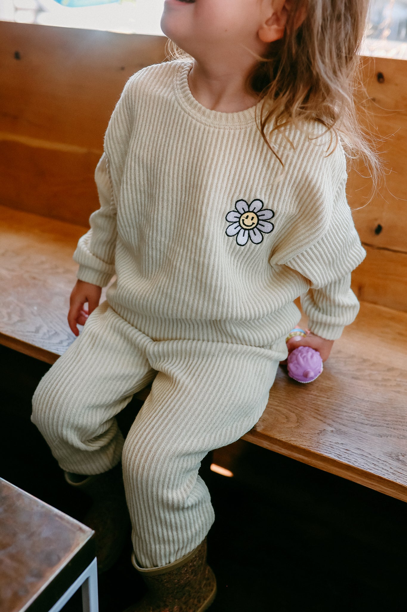 Embroidered Daisy Simple Ribbed Set