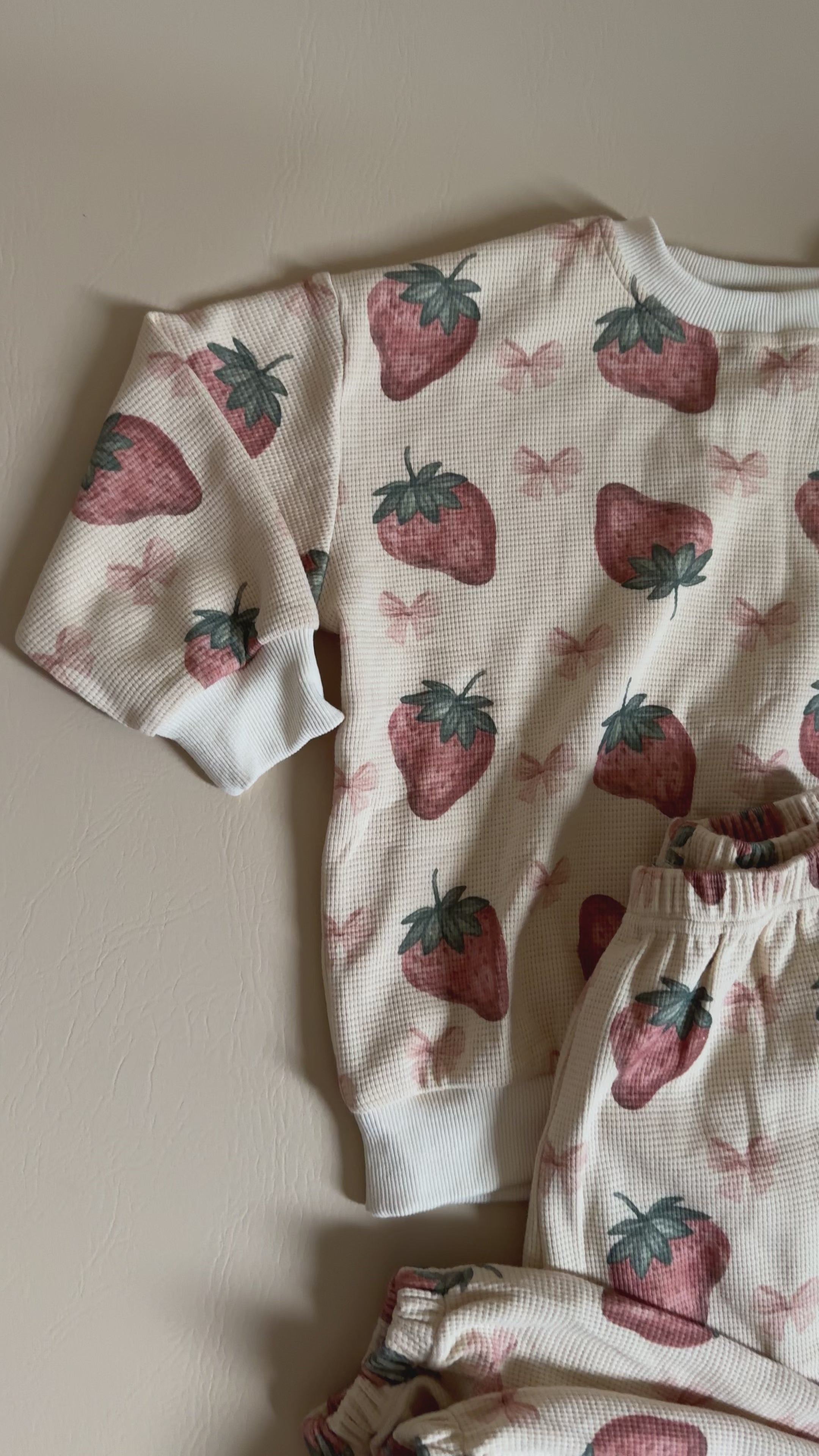 Coquette Strawberries & Bows Waffle Cotton Set