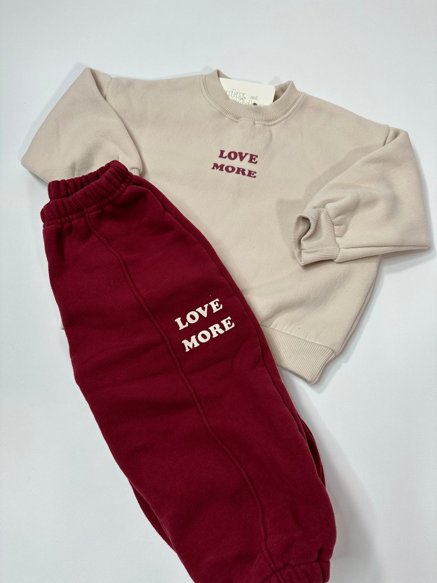 Love More Sweatshirt Joggers Set