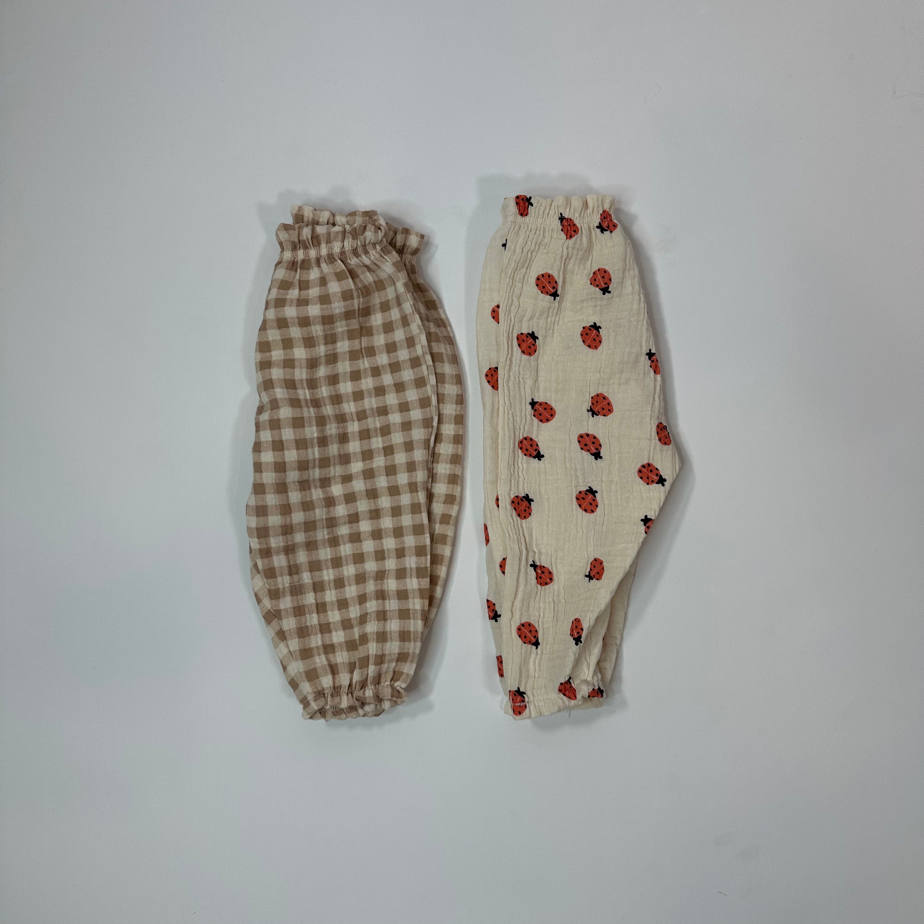 Ladybugs & Gingham Muslin Gauze Pants