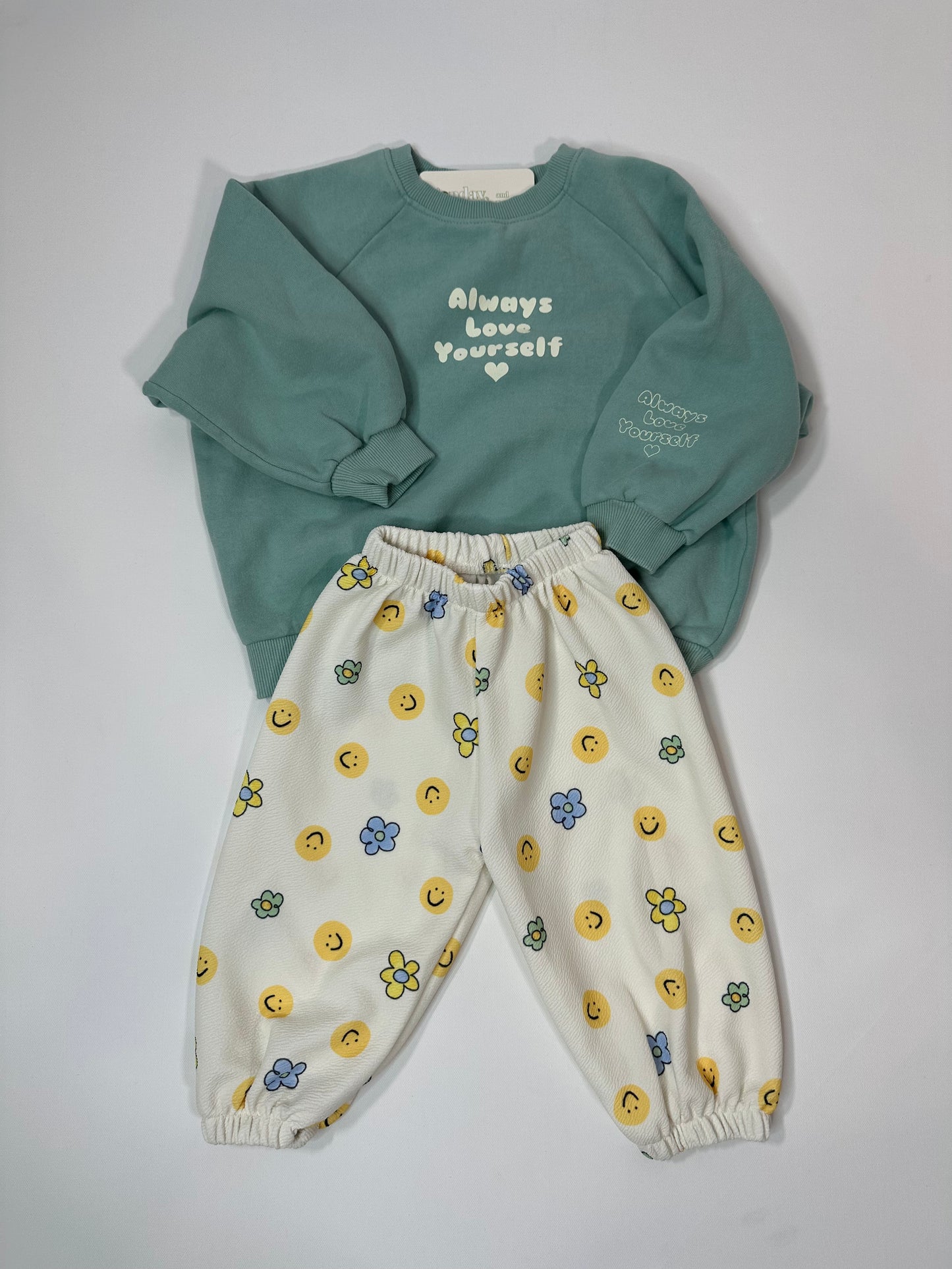 Smiley Floral Mix Jersey Pants