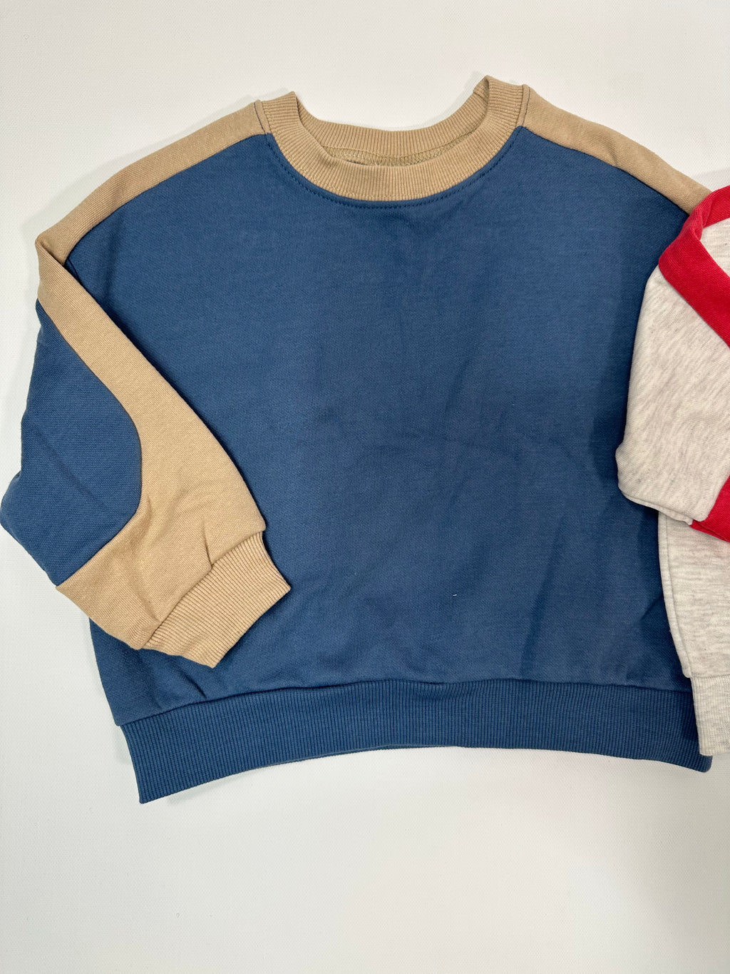 Multicolor Sleeve Sweatshirt