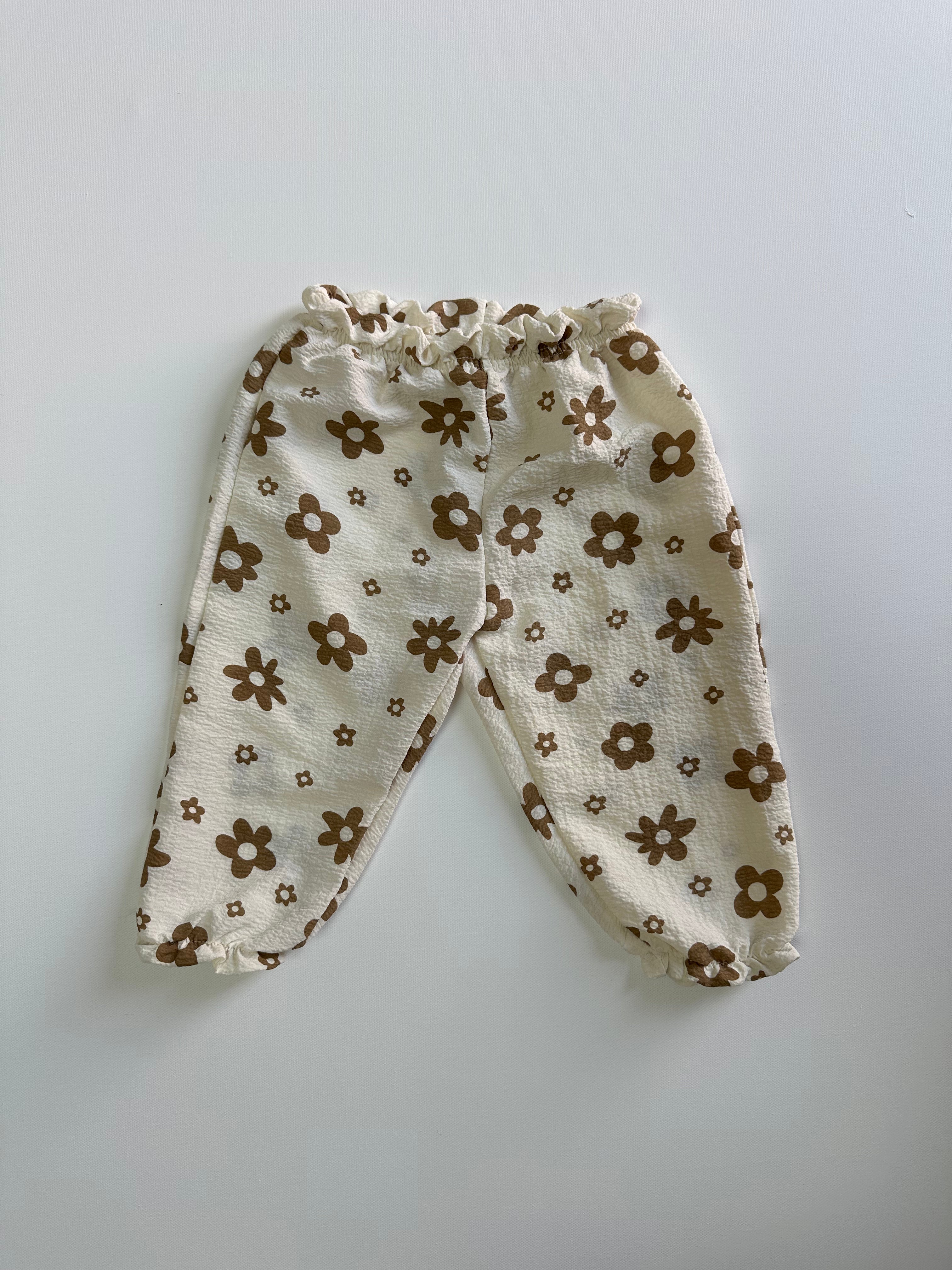 Strawberry, Foral, and Apple Lighweight Pants *fits small