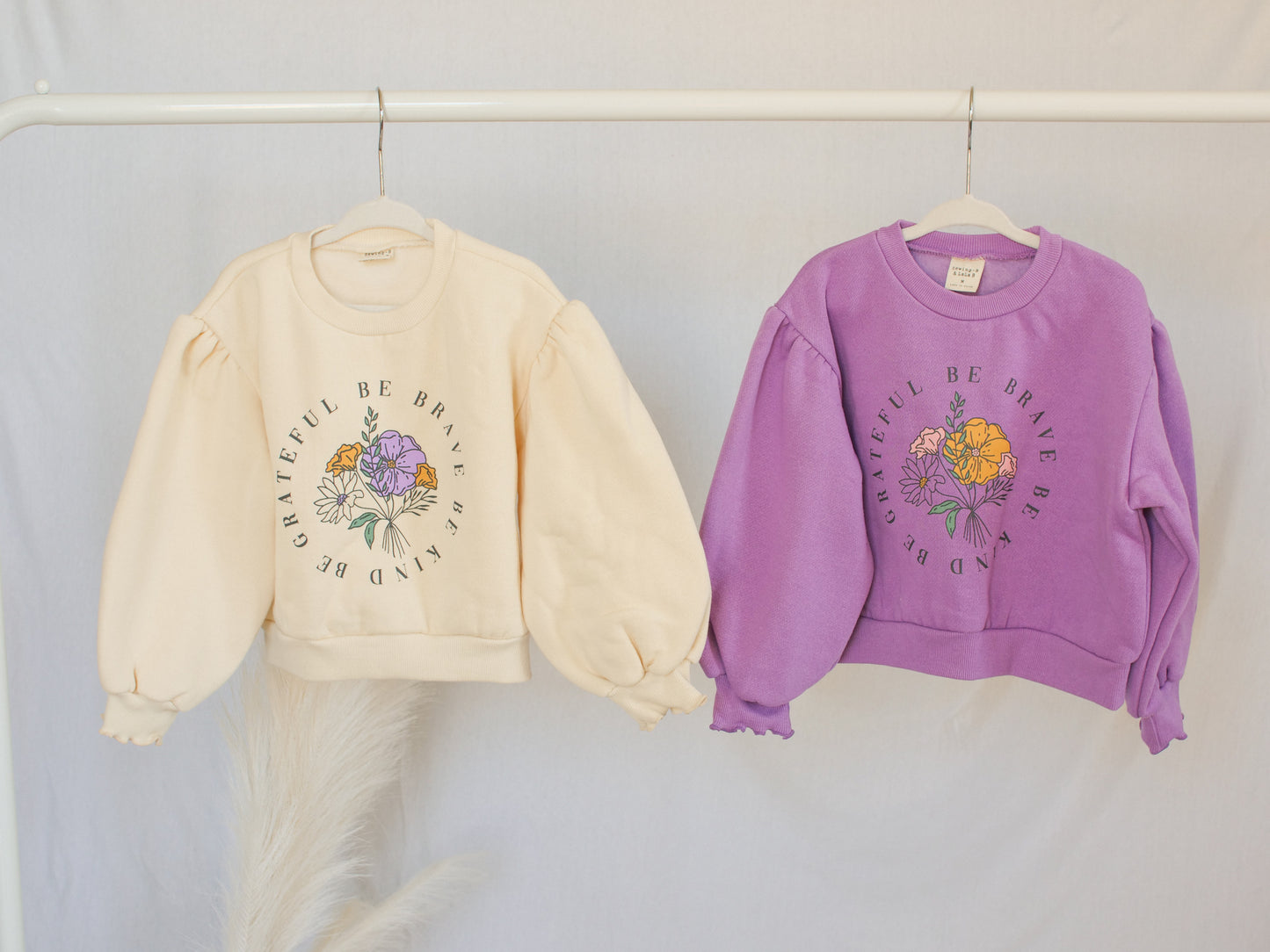 Be Grateful Floral Sweatshirt