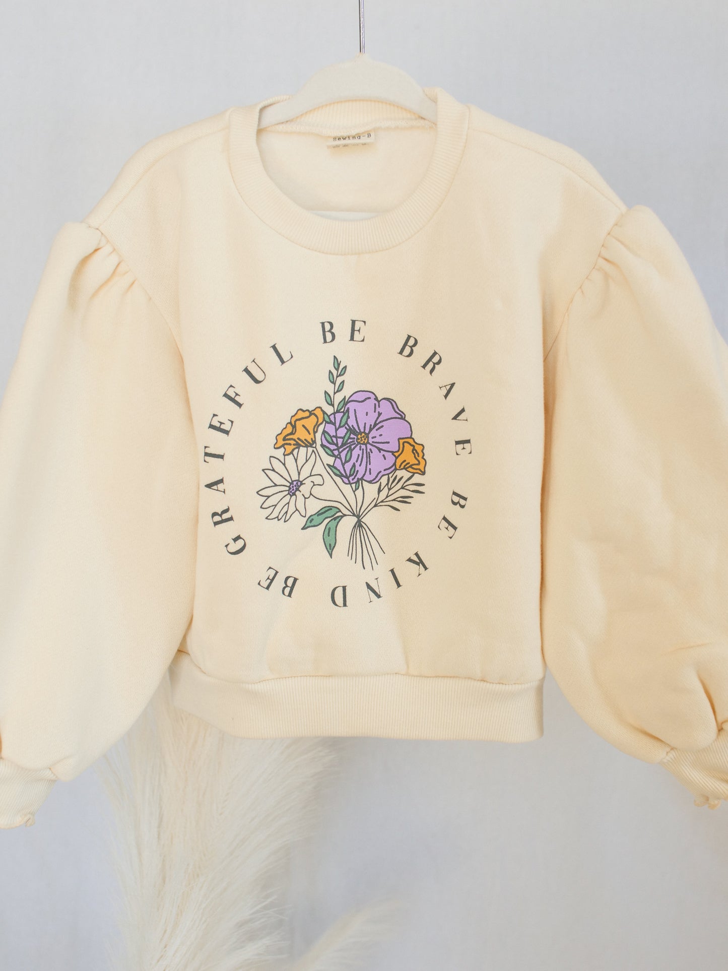 Be Grateful Floral Sweatshirt